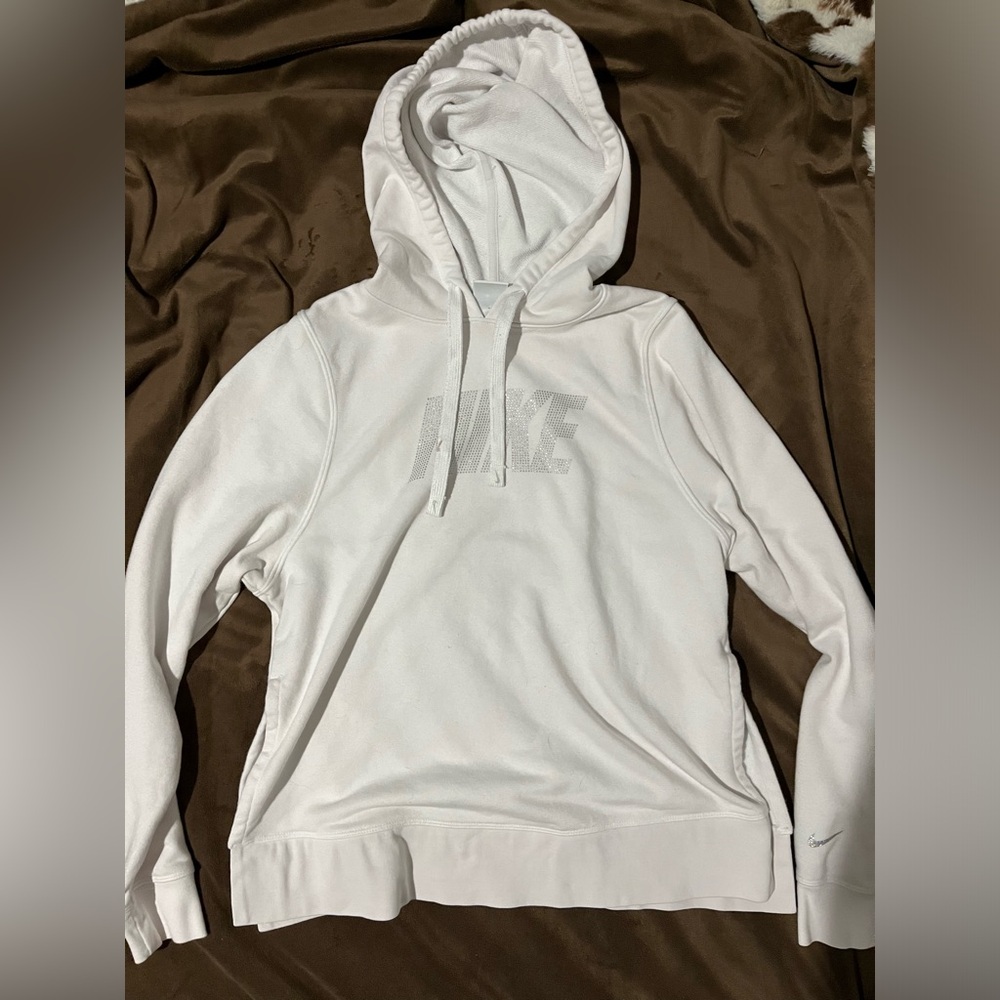 🤍White Sparkle Nike Hoodie